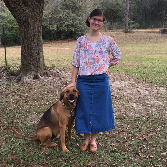 Meet your Posher, Amanda Hopper - Picture 6 of 10